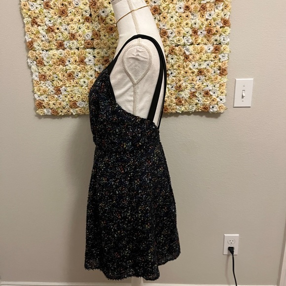 BCBGeneration black tweed dress rainbow pattern - Picture 5 of 7